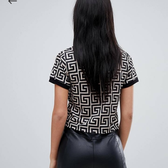 ASOS Tops - Cropped Tee